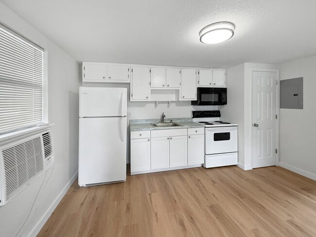 Photo - 204 2nd St Unidad 4