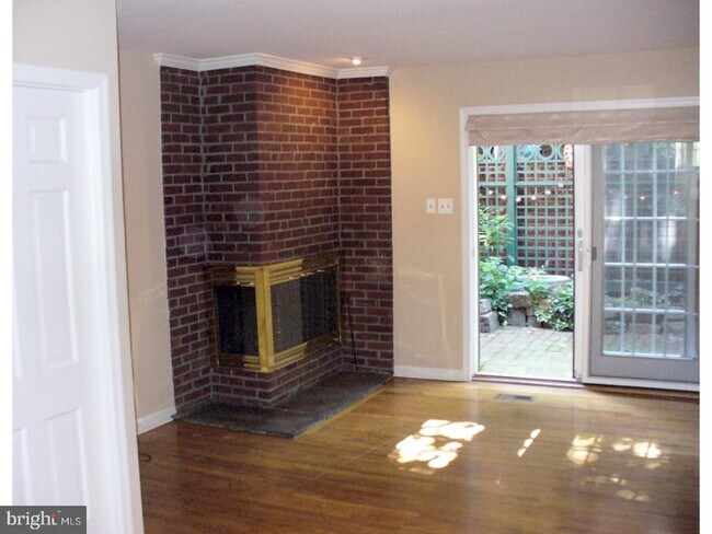 Photo - 419 Quince St