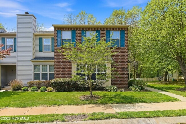 Building Photo - 5 Whistler Dr