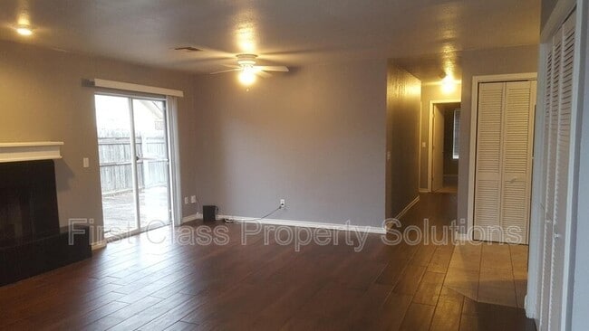 Photo - 4211 Willowisp Dr