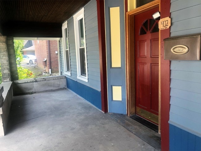 Photo - 402 S Dunn St