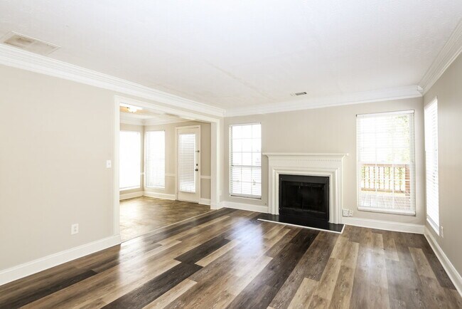 Photo - 1200 Woodstream Dr