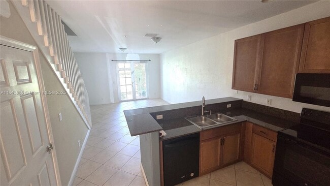 Photo - 4605 SW 75th Way