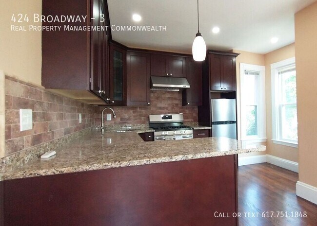 Photo - 424 Broadway-3 Unit 3
