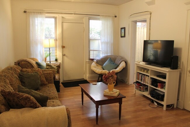 Photo - 132 Brainerd Rd Unit 2