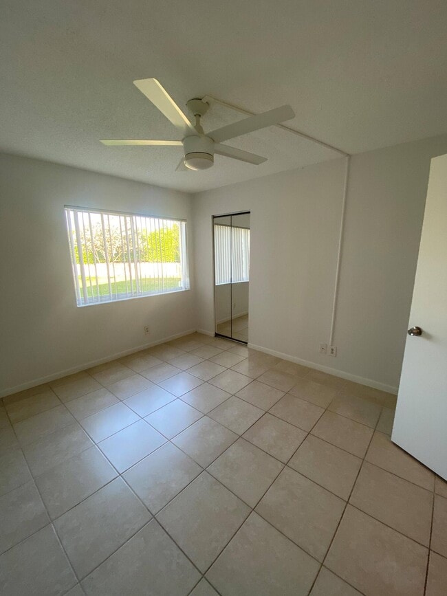 Photo - 4709 Sable Pine Cir Unit B1