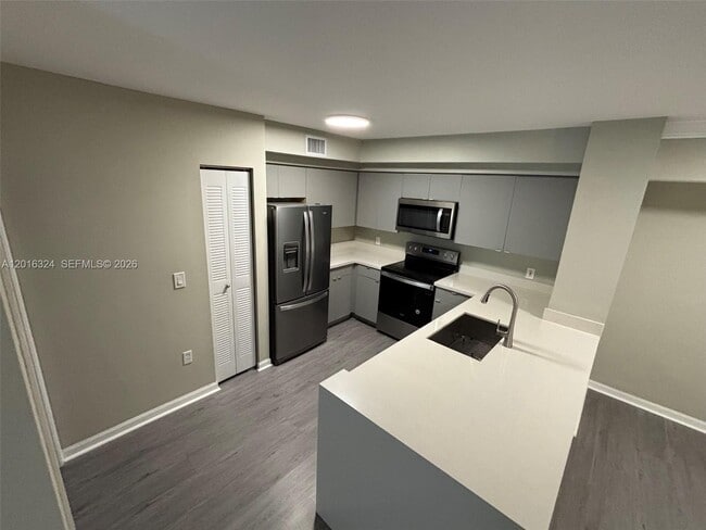 Photo - 1900 Van Buren St Unit 201B