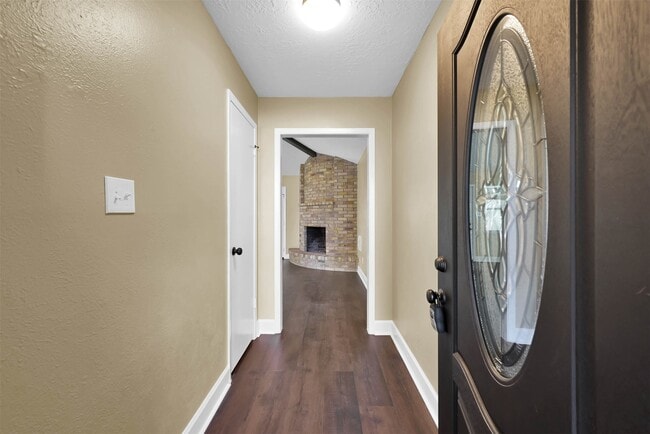 Photo - 29103 Raestone St