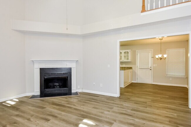 Photo - 441 Parrish Hill