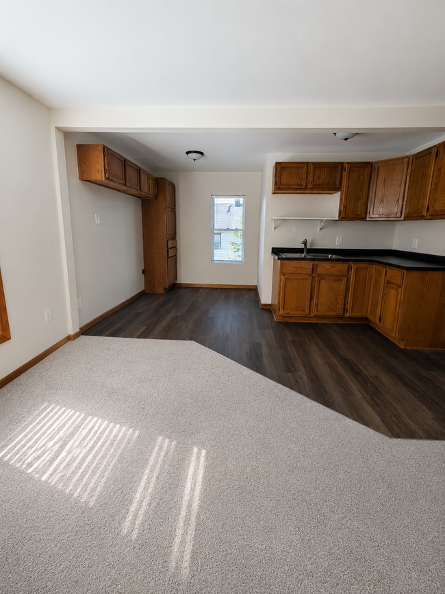Photo - 525 Grand Ave Unit 525