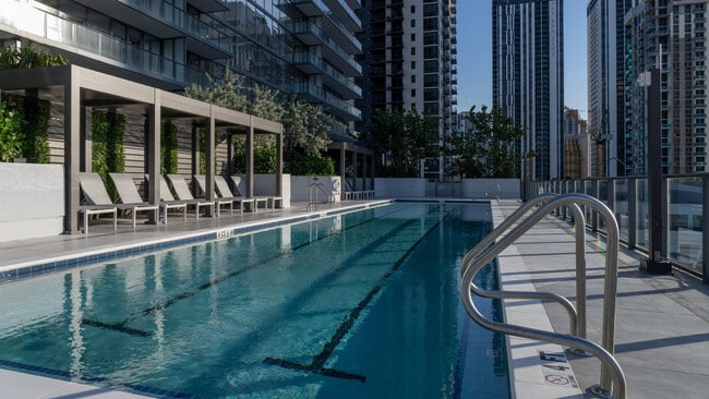 Photo - Miami World Tower