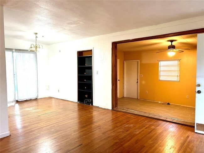 Photo - 112 Dahlia Dr