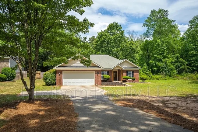 932 Sudlow Lake Rd