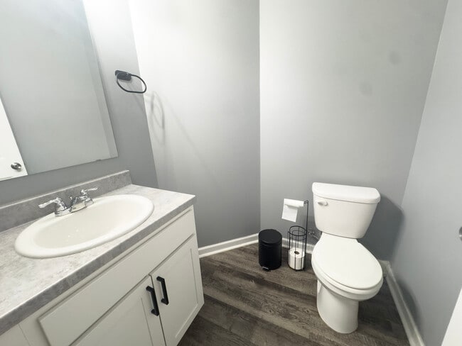 Photo - 234 Highland View Dr