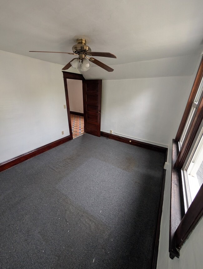 Photo - 806 E Loomis St Unidad 2