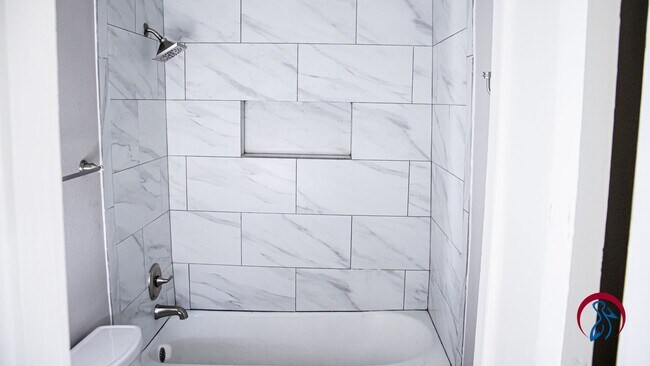 Photo - 1 bed 1 bath Garden District Studio Apartment