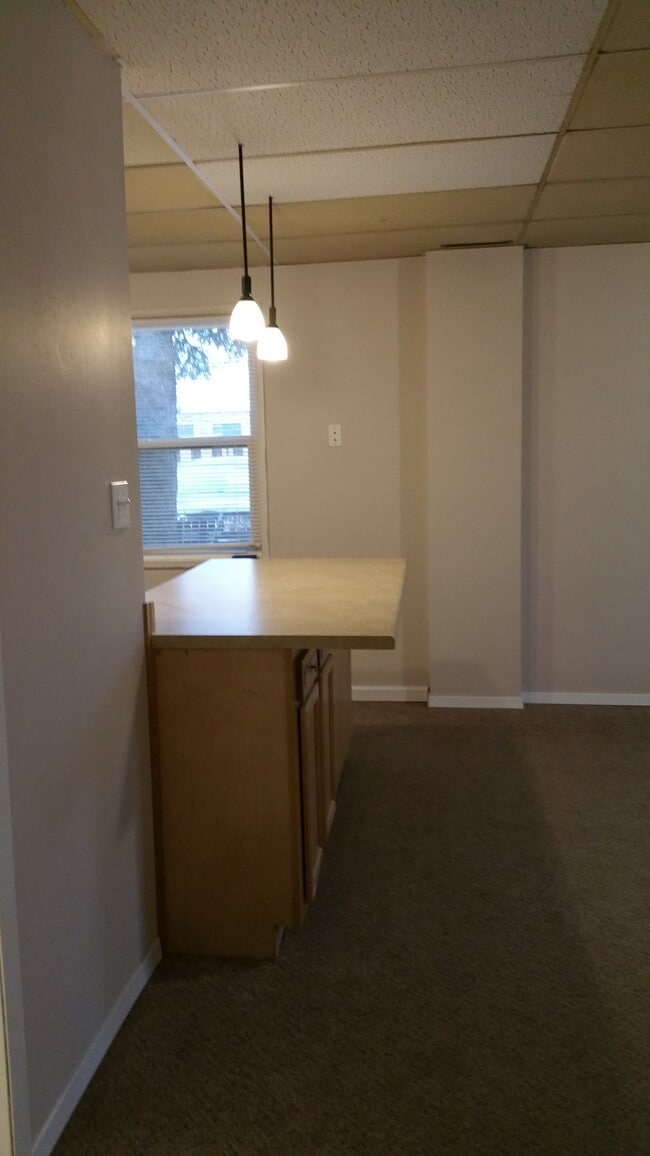 Photo - 410 W Webster St Unit Apt 2
