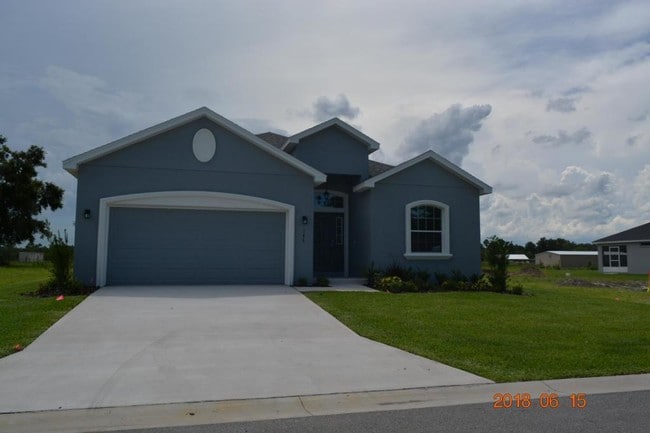 Building Photo - 146 Eloise Oaks Dr Rental