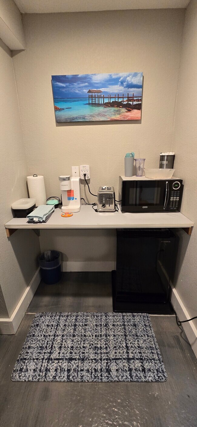 Photo - 15529 E 47th Ave