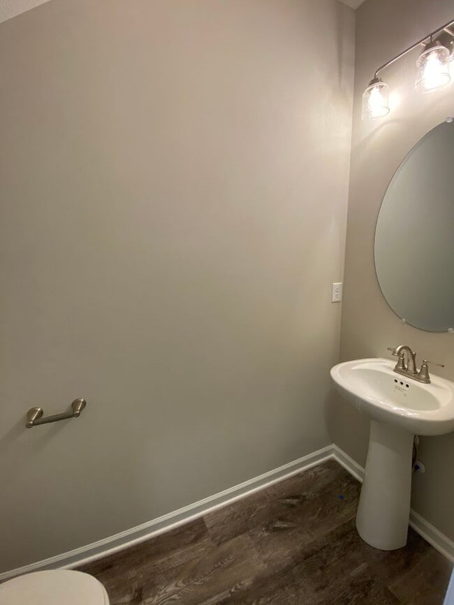 Photo - Like New Luxury Townhome! 3 BR, 2.5 BA, 1 Car Garage, Pool, Dog Park, and More!