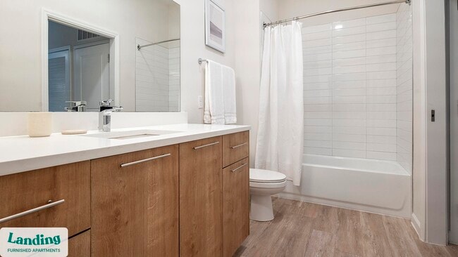 Photo - 5256 International Dr Unidad 476