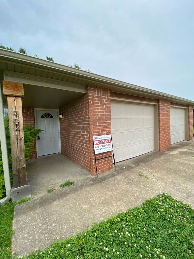 Photo - 1660 N Dawn Dr