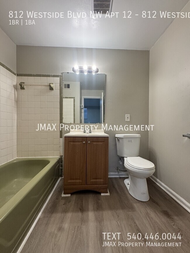 Photo - 812 Westside Blvd NW Unit 812 Westside Blvd NW Apt 12