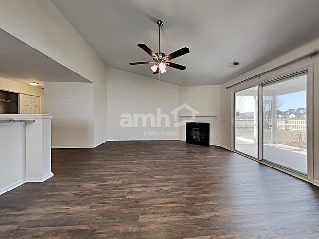 Photo - 169 Decatur Dr