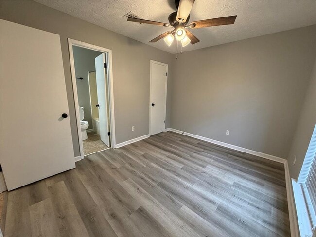 Photo - 463 Durden Rd