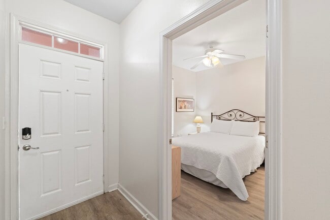 Photo - 225 Atlantis Cir