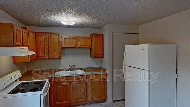 Photo - 2909 Sage St