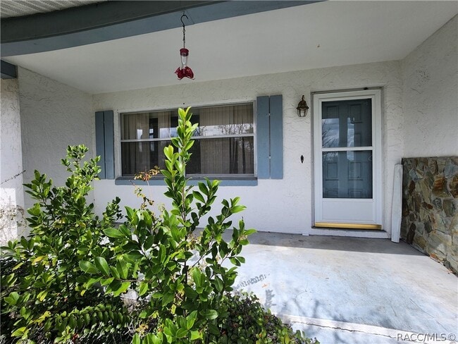 Photo - 229 W Casurina Pl