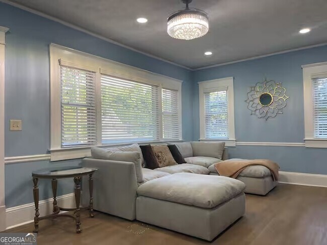 Photo - 1230 Woodland Ave SE