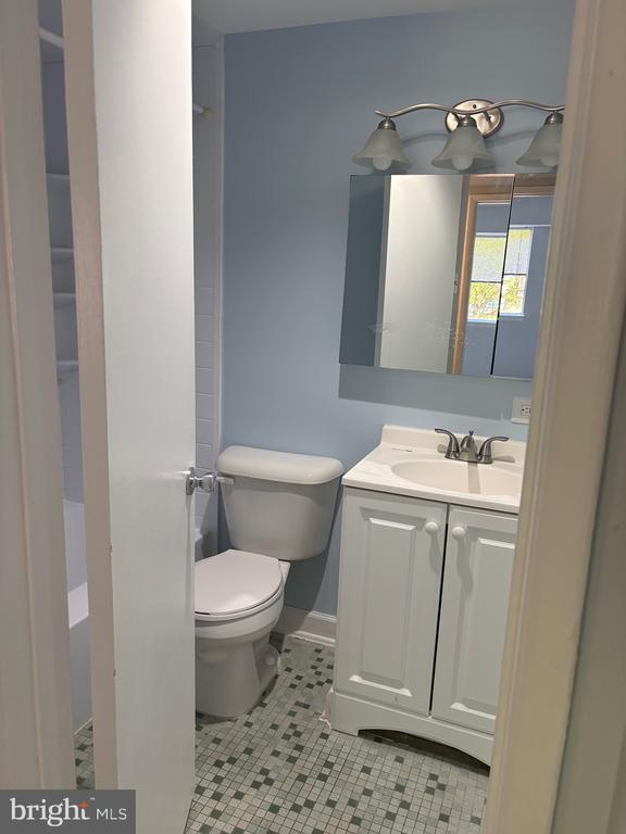 Photo - 215 Victor Pkwy Unit 215D