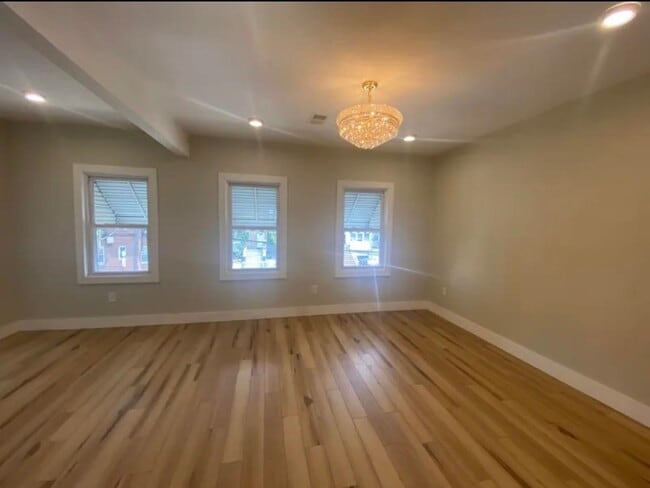 Building Photo - 275 Avenue B Unit 2