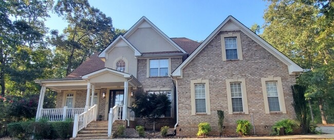 Building Photo - 6640 Ashebrooke Dr