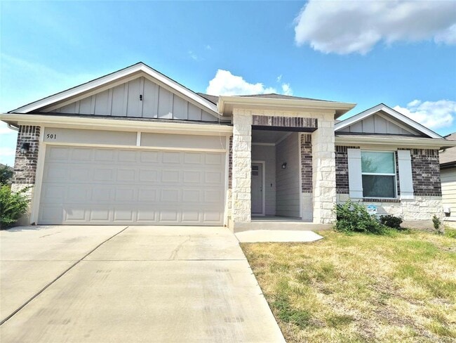 Building Photo - 501 Elm Crk Dr