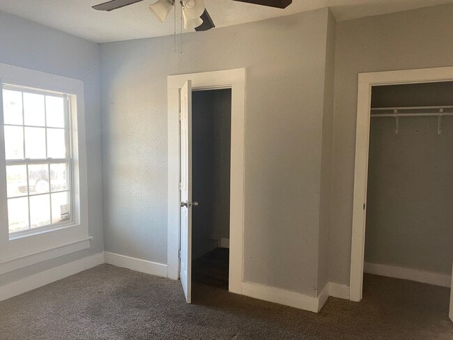 Photo - 3/2 in East Sherman!