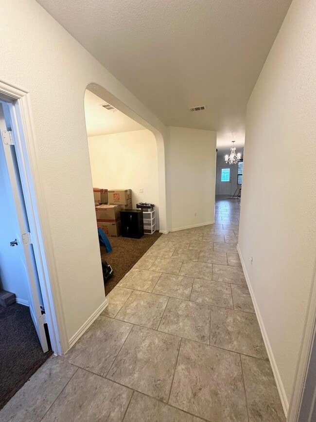 Photo - 4 Bedroom 2 Bathroom Ready to rent April 1st, 2026