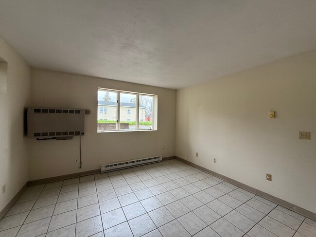 Photo - 164 Kendall Ave Unit 1