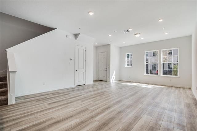 Photo - 9915 Schramm St