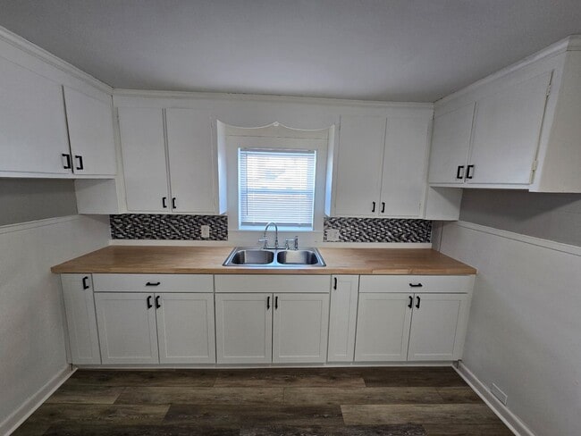 115 Northern Ave Unit 3