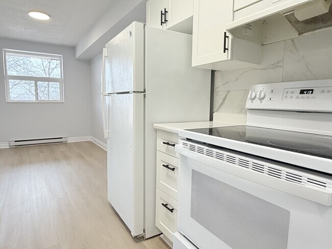 Photo - 1071 McDougall St Unité 402