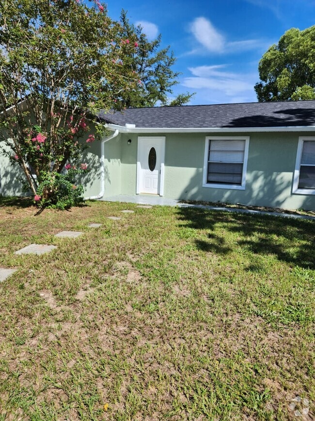 Building Photo - 3 Spring Lane Way Rental