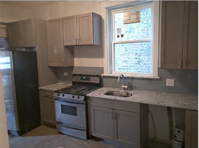 Building Photo - 5534 S Throop St Rental