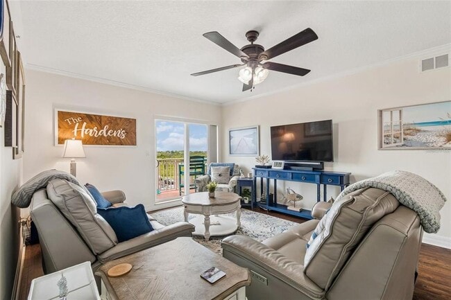 4516 Seagull Dr