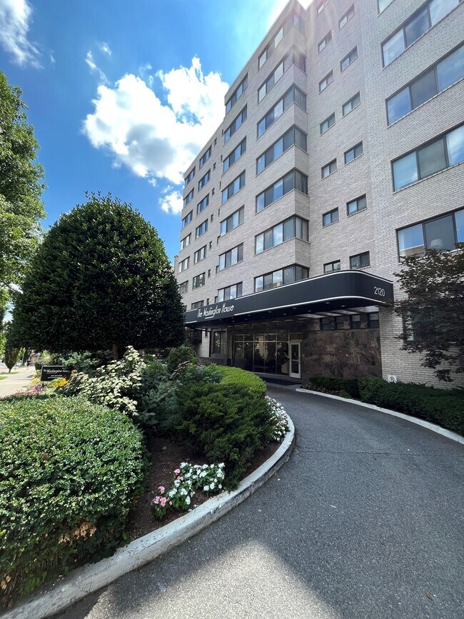 Photo - Washington House