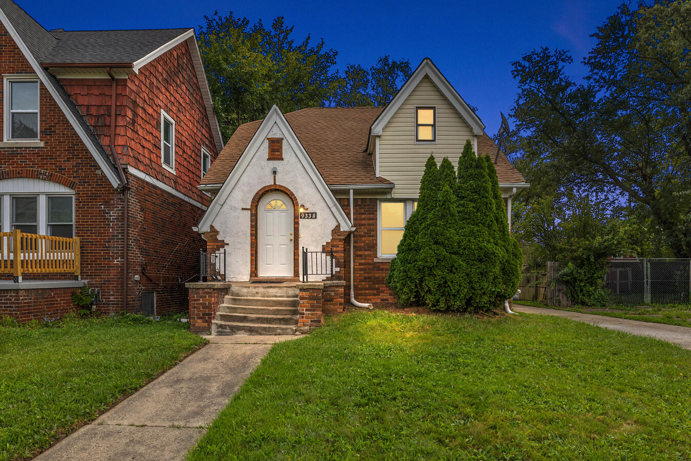 Photo - 9338 Ward Ave House