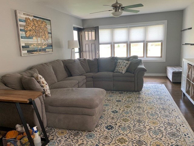 Photo - 304 James Ave