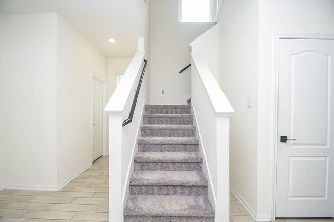 Photo - 5027 Hickory Deer Ln